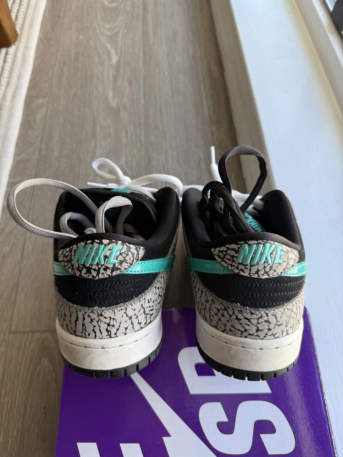 Nike Nike SB Dunk Low Pro ‘Atmos Elephant’ Size US 10.5 / EU 43-44 - 7 Thumbnail