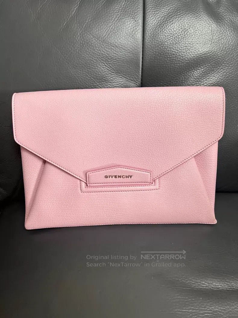 Givenchy Givenchy Envelope Handbag - Pink Calf Leather Size ONE SIZE - 1 Thumbnail