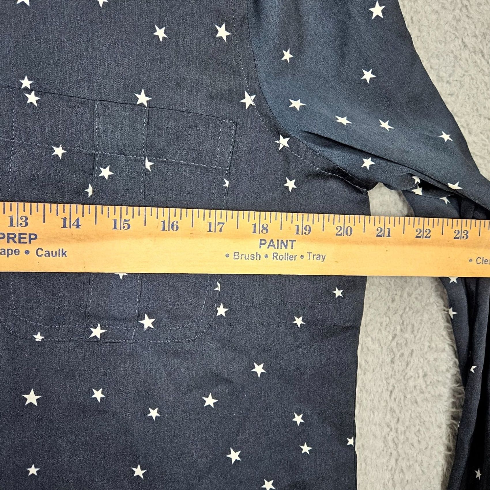 UNTUCKit UNTUCKit Button-Up Shirt Women’s Black White Star Printed Long Sleeve Size 12 Size XL / US 12-14 / IT 48-50 - 7 Thumbnail