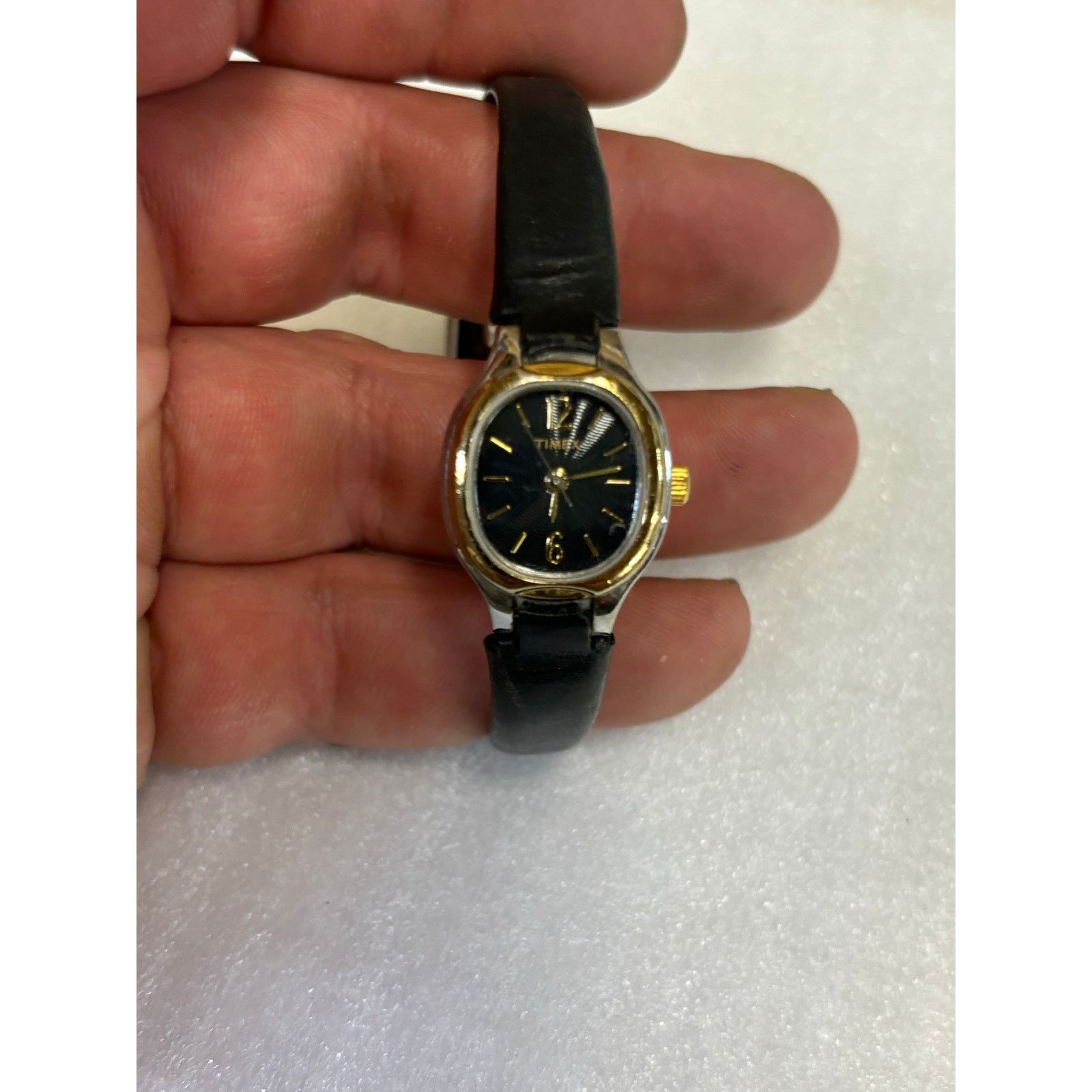 Timex Timex Women’s Watch! New Battery! Size ONE SIZE - 1 Thumbnail