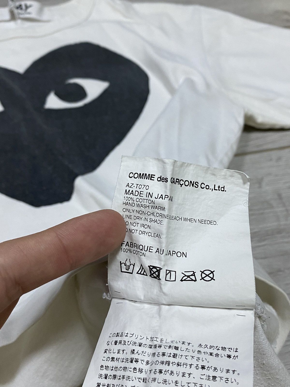 Comme des Garcons PLAY PLAY Comme des garçons vintage big heart t-shirt Size US M / EU 48-50 / 2 - 10 Thumbnail
