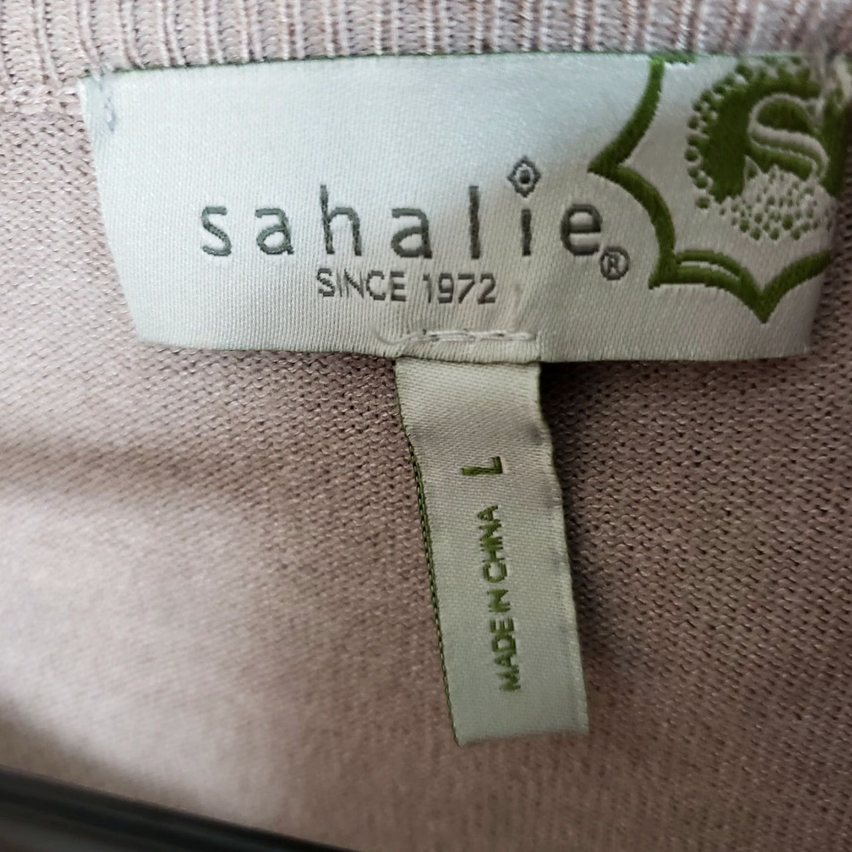 Vintage Sahalie Women's Sweater L Tan Embellished Full Zip Viscose Blend Knit Round Neck Long Sleeve Size L / US 10 / IT 46 - 5 Thumbnail