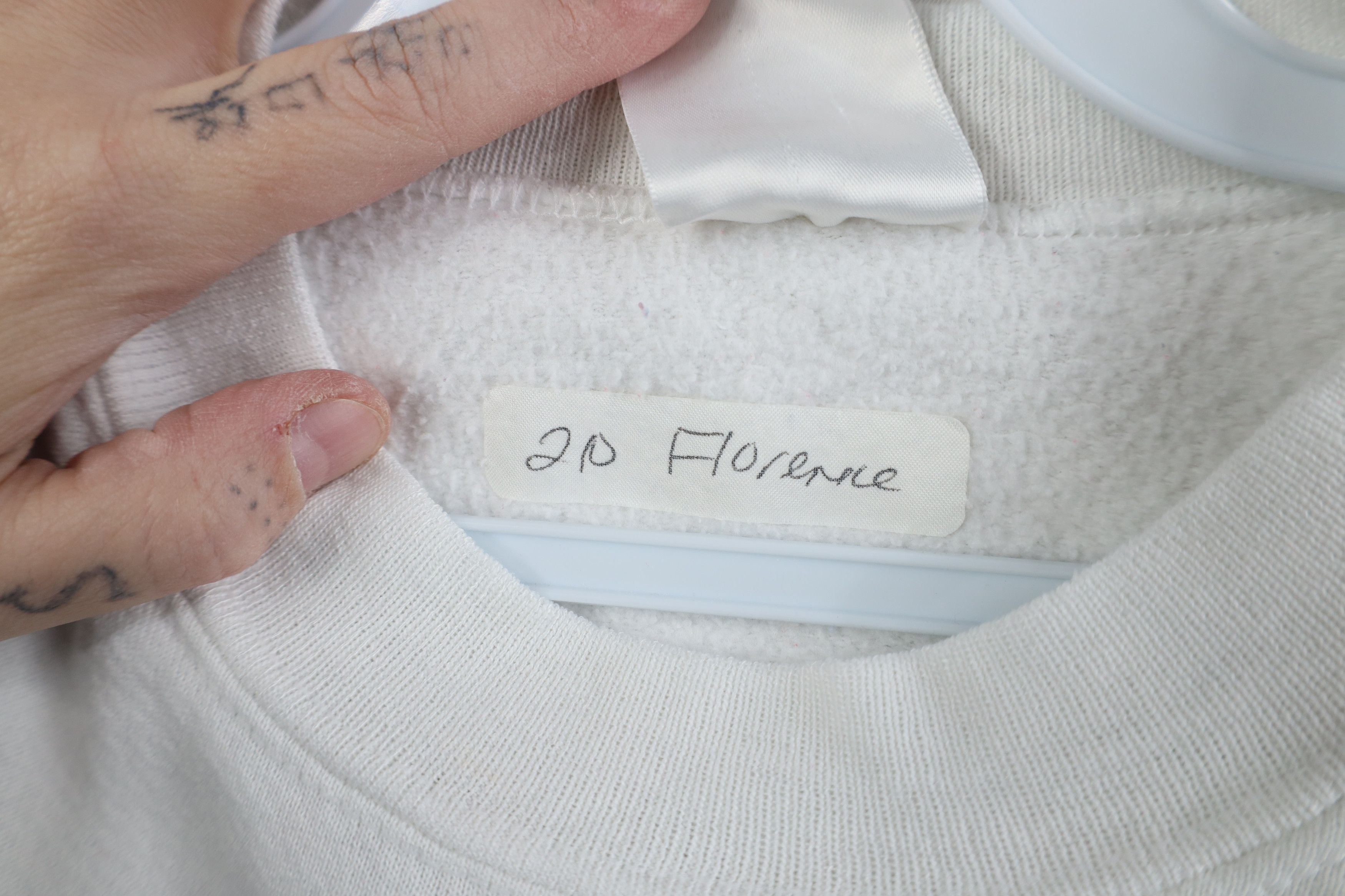 Vintage Vintage 90s Streetwear Blank Crewneck Sweatshirt White Size L / US 10 / IT 46 - 8 Thumbnail