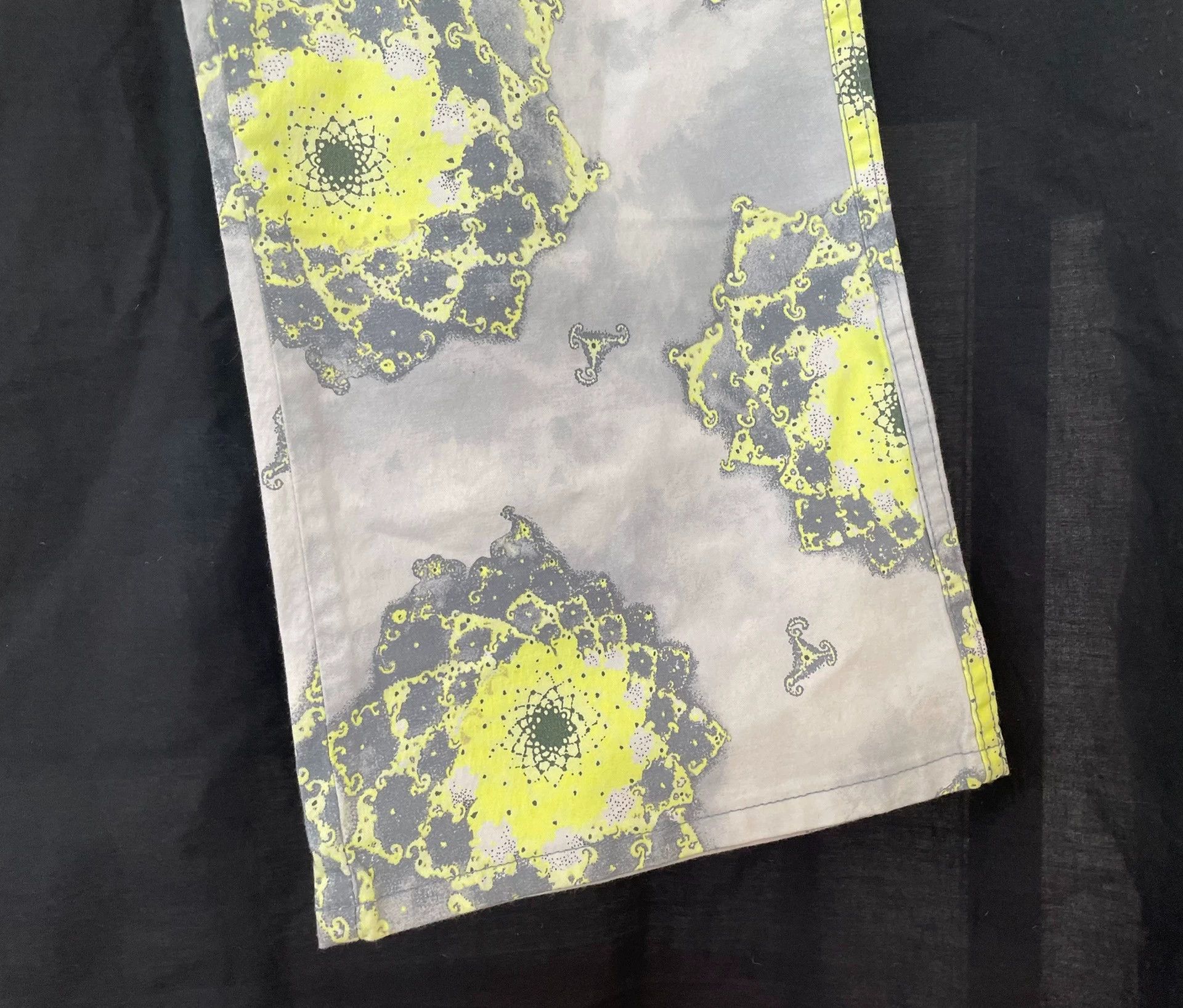 Versace Jeans Couture Versace Jeans Couture Men's Printed Trousers Size US 35 - 3 Thumbnail
