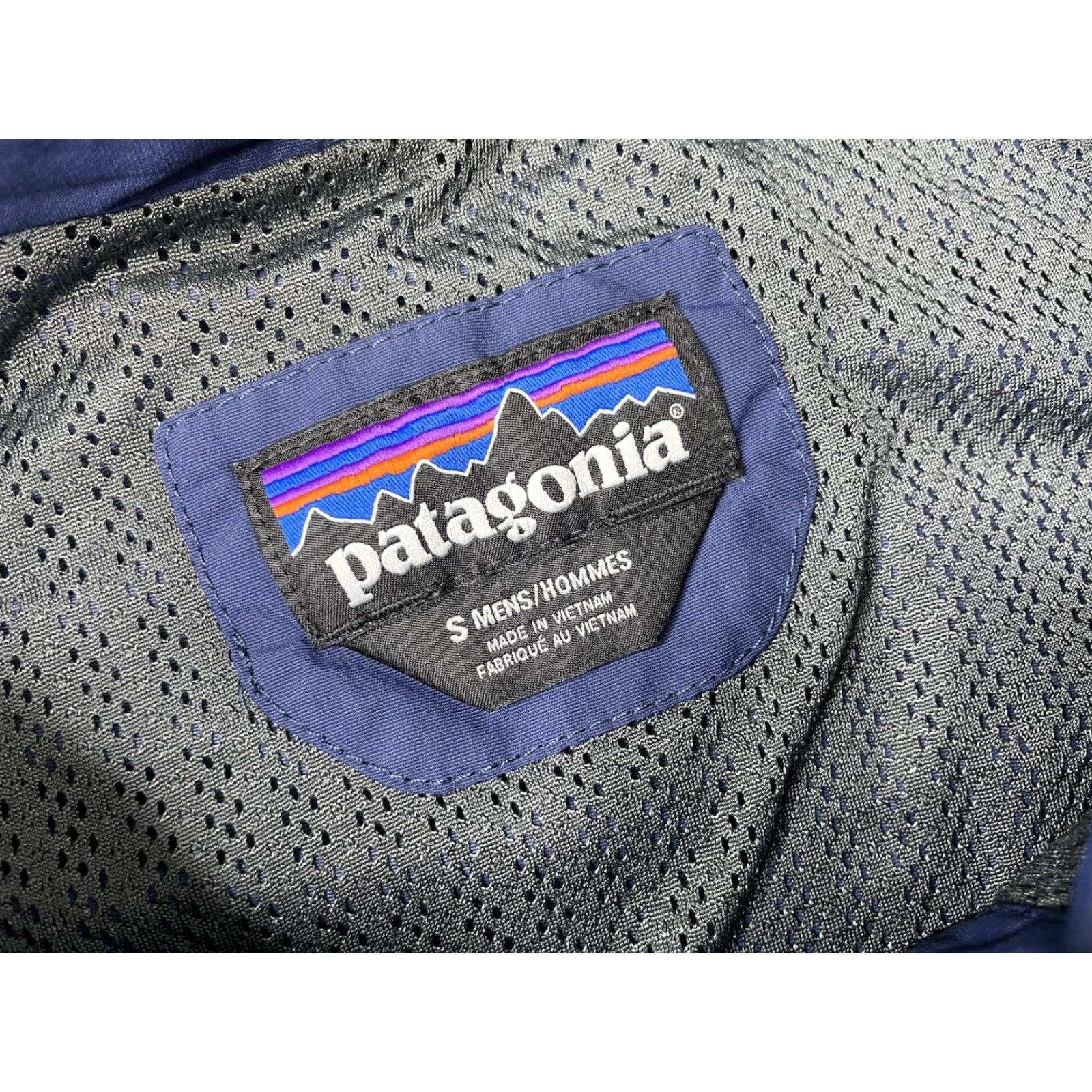 Patagonia Patagonia Jacket Men's S Blue Windbreaker Full Zip Bomber 28151 Outdoor Hiking Windbreaker Nylon Regular Mens Real 28150 28151 Size US S / EU 44-46 / 1 - 3 Thumbnail