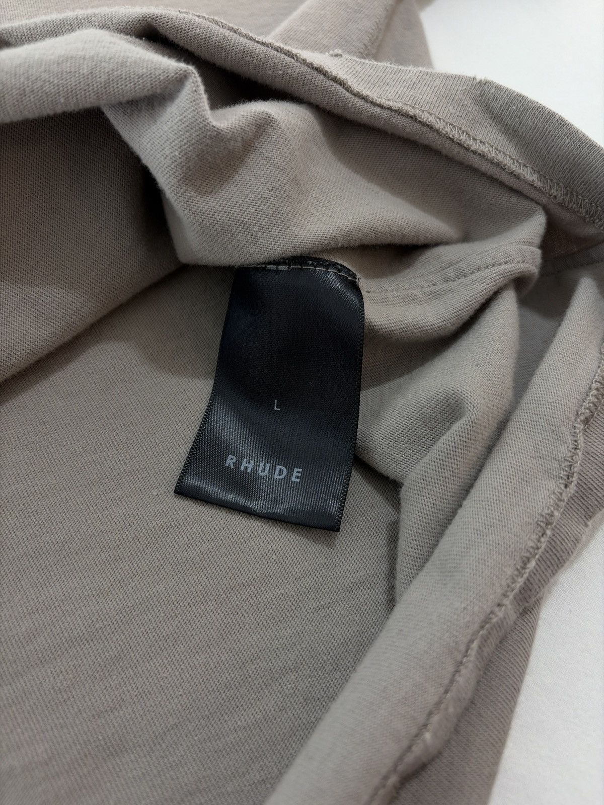 Rhude Rhude Beige Reverse Embroidered Logo Tee Size US L / EU 52-54 / 3 - 6 Thumbnail