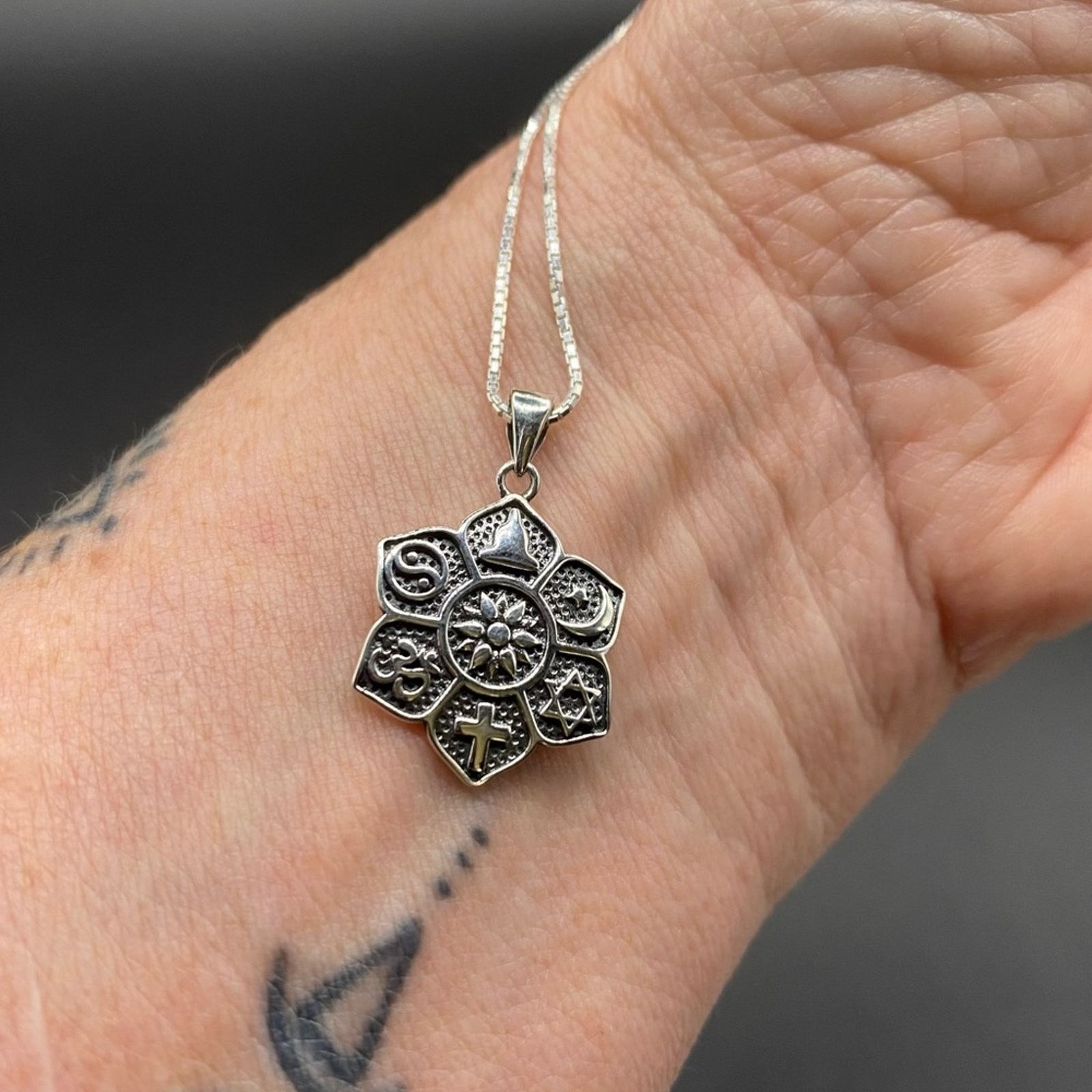 The Unbranded Brand Religious Spiritual Symbols Sterling Silver Necklace Size ONE SIZE - 2 Thumbnail