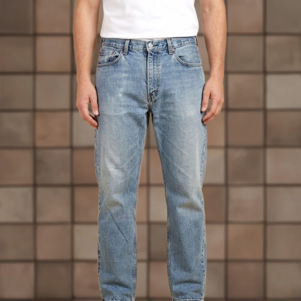 Levi's Levi's 505 Regular Fit Straight Leg Jeans 36x34 Light Wash Men Jeans 5-Pocket Denim Straight Leg 90s Vintage Style Size US 36 / EU 52 - 1 Thumbnail