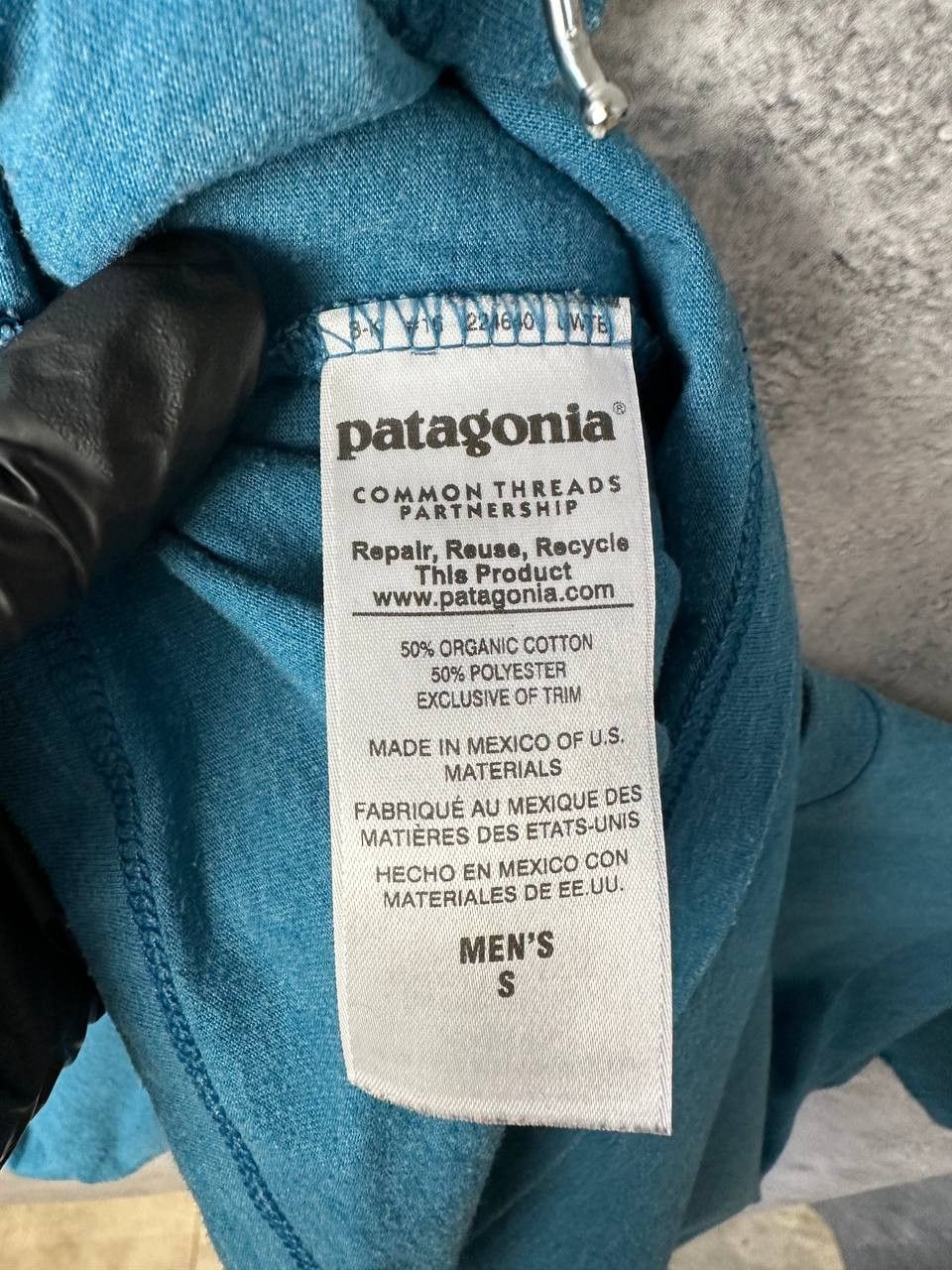 Patagonia Patagonia Ventura Ca Blue T-Shirt Men's Size S Slim Fit Size US S / EU 44-46 / 1 - 11 Thumbnail