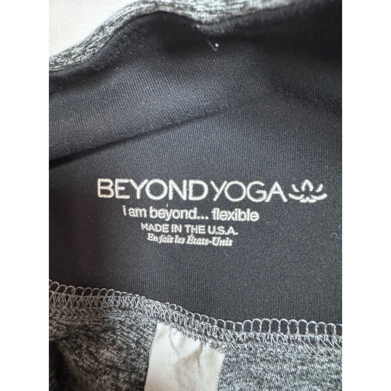 Beyond Yoga Beyond Yoga Long Essential Spacedye Legging Black White USED Size 27" / US 4 / IT 40 - 4 Thumbnail