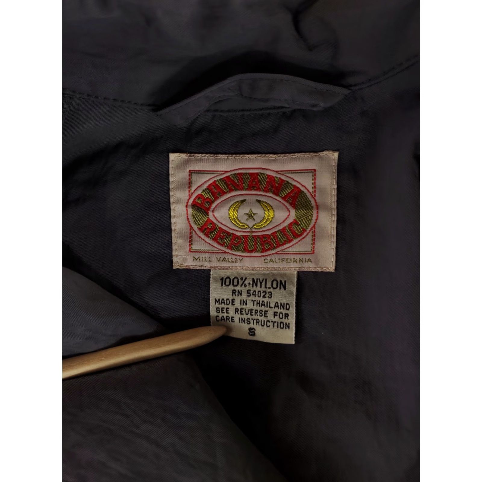 Banana Republic VINTAGE Banana Republic Trench Coat Jacket Nylon Rain Gray Mens S 80s Coat Men Size US S / EU 44-46 / 1 - 5 Thumbnail