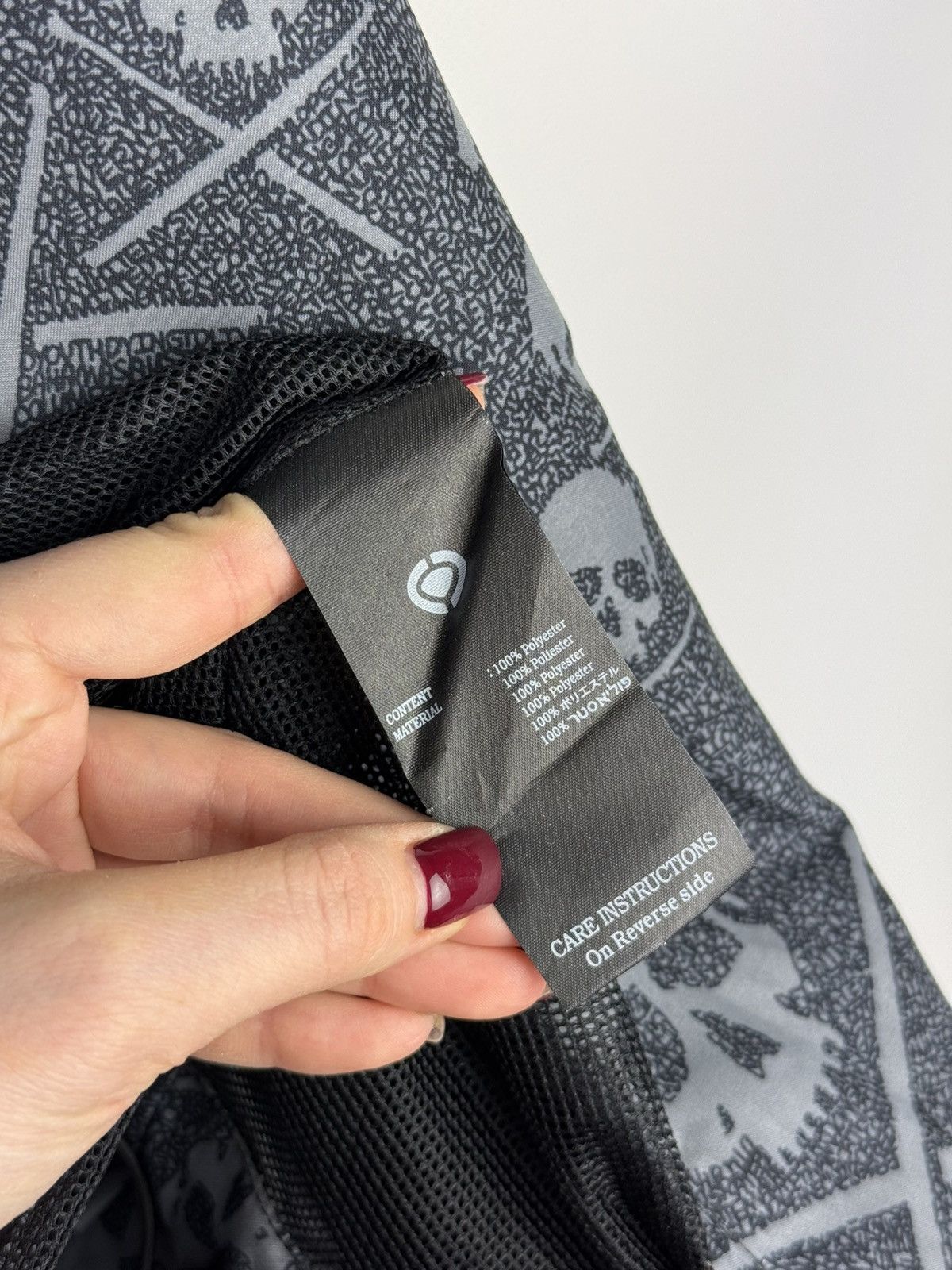 C1RCA Circa Skateboarding Y2K Skull Overprinted Hooded Windbreaker Size US M / EU 48-50 / 2 - 24 Thumbnail