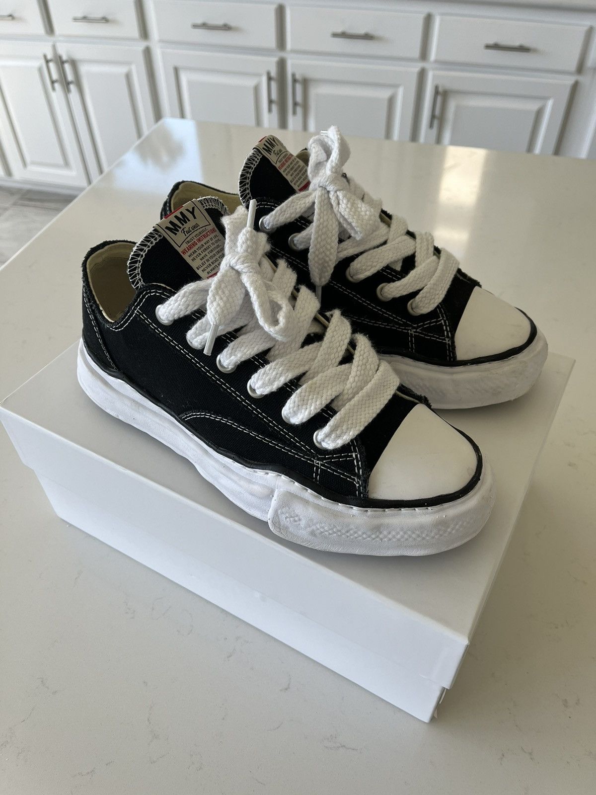 Japanese Brand MAISON MIHARA YASUHIRO Peterson Low Size 42 (9/9.5M) |  Grailed