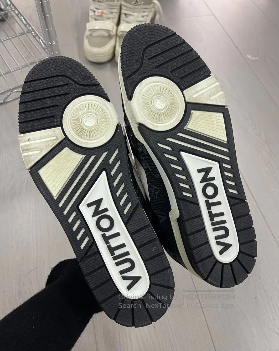 Louis Vuitton Louis Vuitton Black and white denim low-top board shoes| Size US 9 / EU 42 - 5 Thumbnail