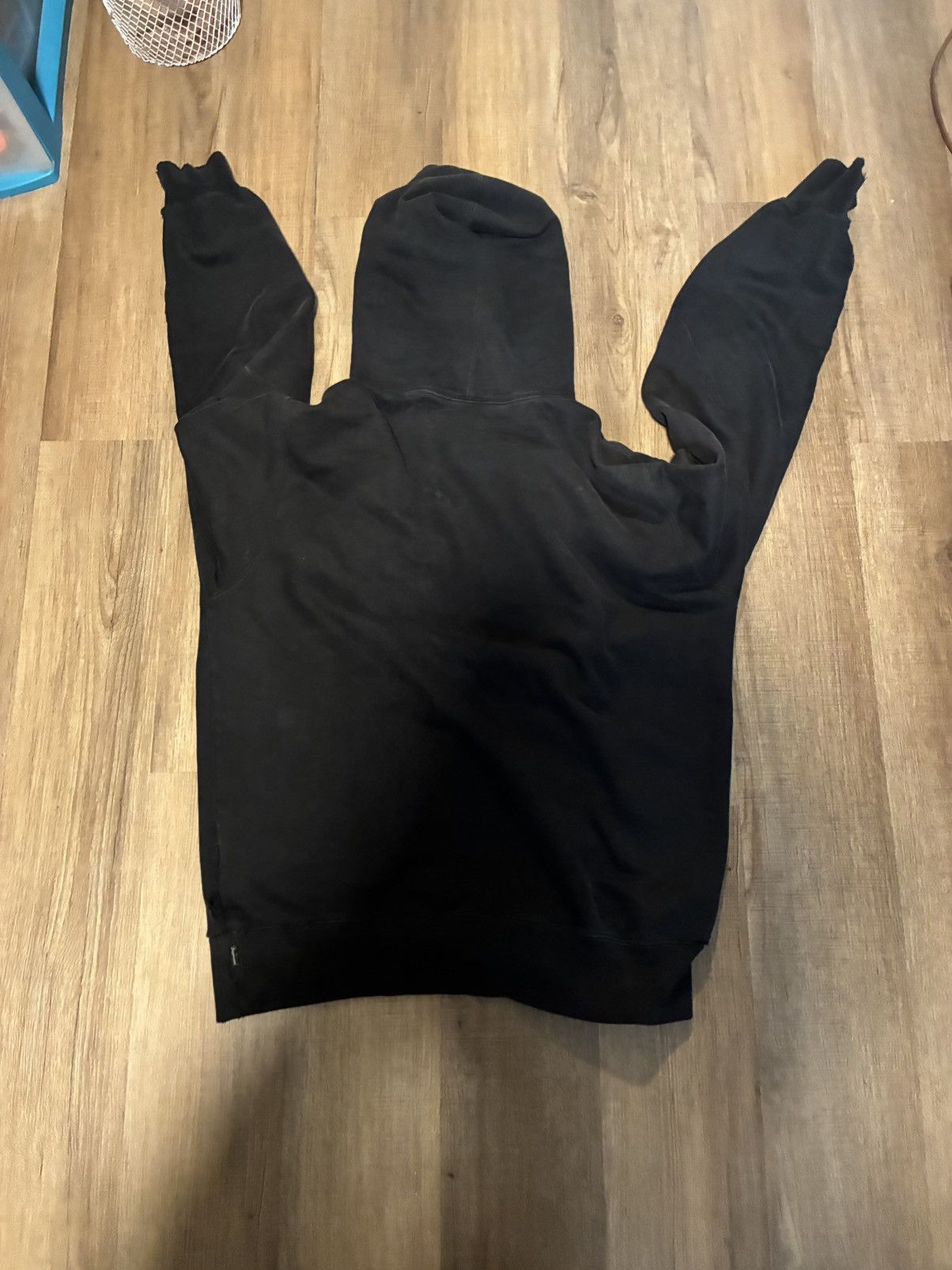 Supreme Supreme love or hate 2018 hoodie Size US M / EU 48-50 / 2 - 2 Thumbnail