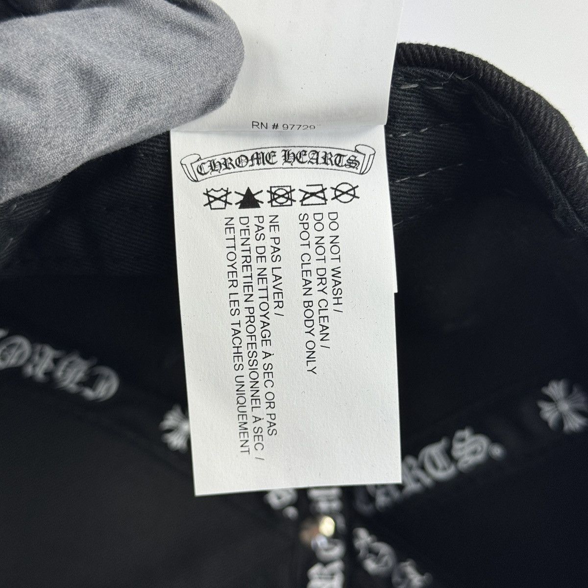 Chrome Hearts HORSESHOE CROSS LOGO EMBROIDERED BASEBALL CAP Size ONE SIZE - 8 Thumbnail