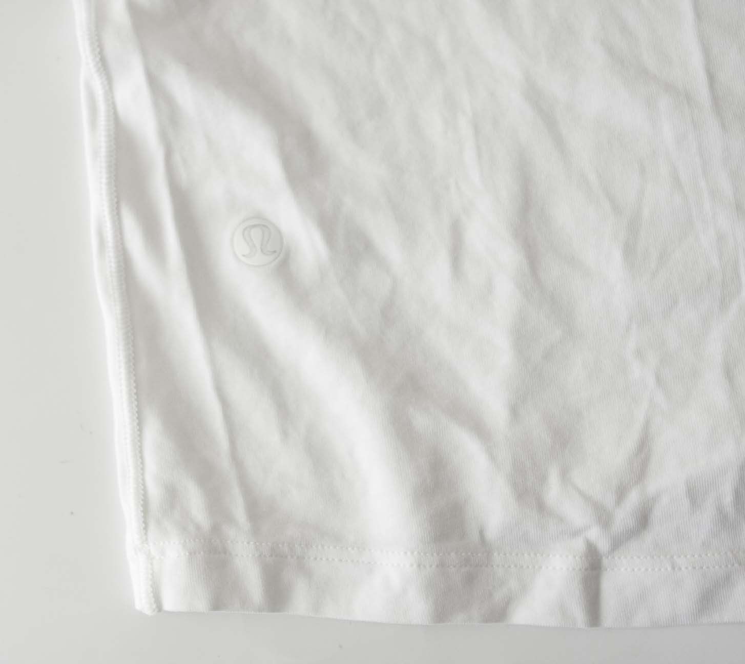 Lululemon Lululemon T Shirt Size S White Size US S / EU 44-46 / 1 - 3 Thumbnail