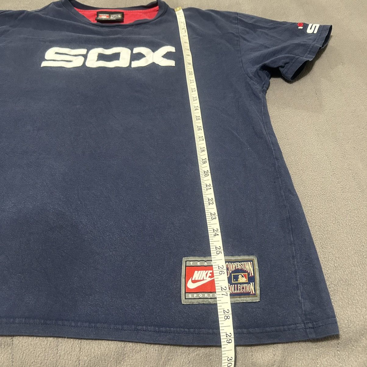 MLB × Nike × Vintage Vintage Nike White Sox Cooperstown Collection T-Shirt Sz L Size US L / EU 52-54 / 3 - 8 Thumbnail