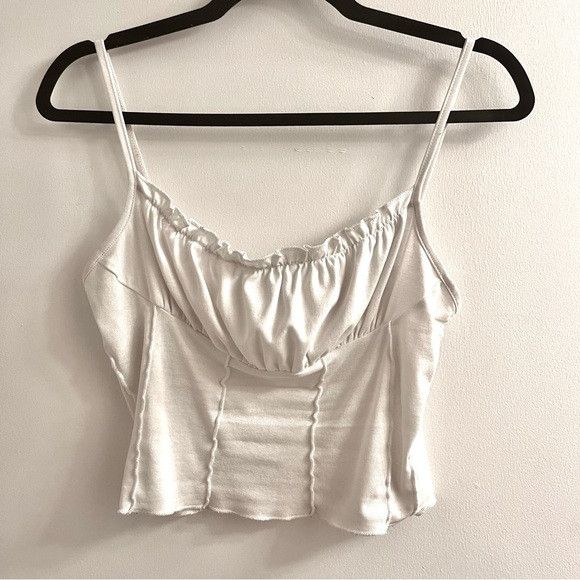 H&M (M) Lettuce Trim Romantic White Crop Top Size M / US 6-8 / IT 42-44 - 1 Thumbnail