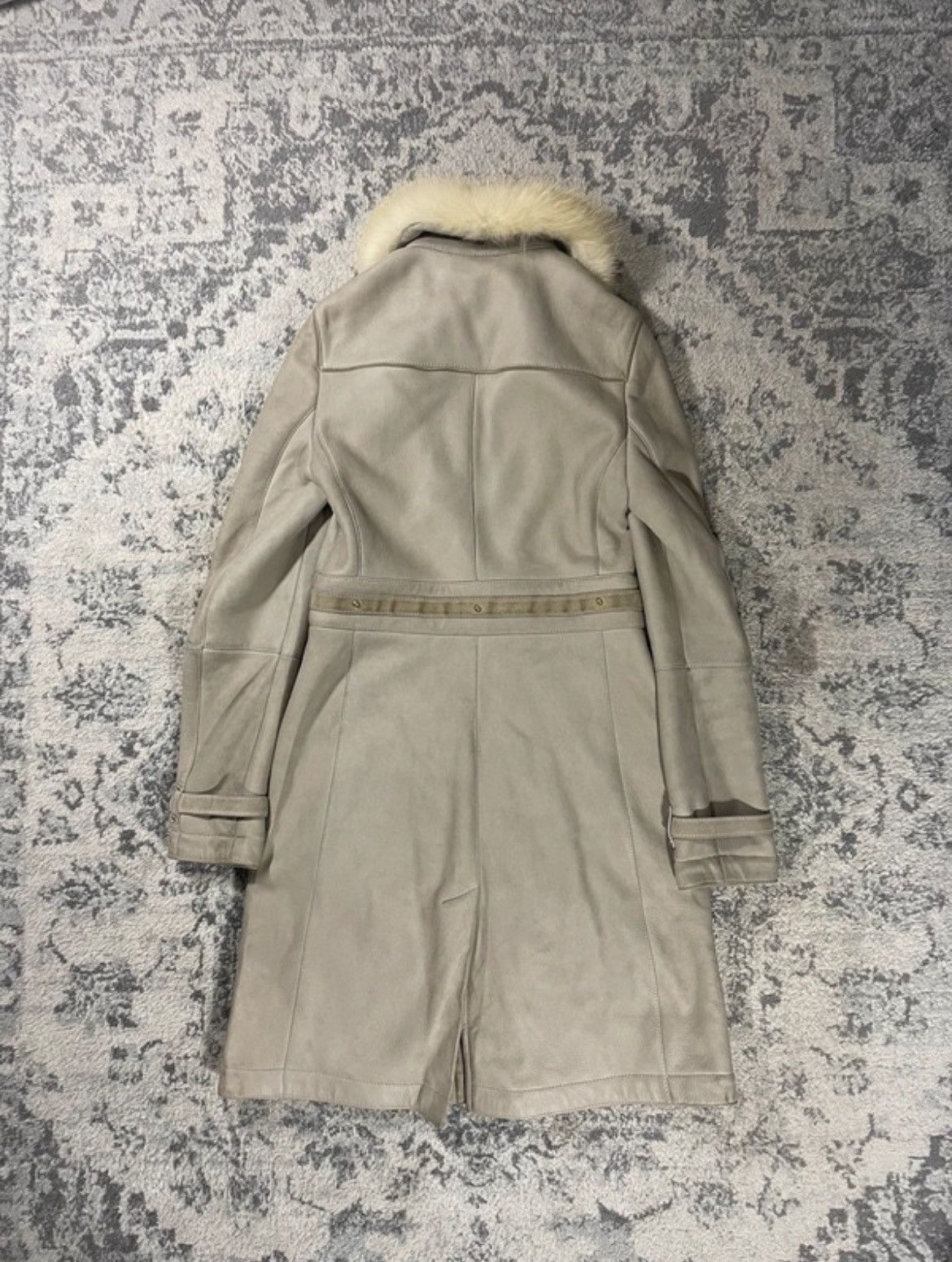Gucci Long Coat With Fur by Gucci Size S / US 4 / IT 40 - 2 Thumbnail