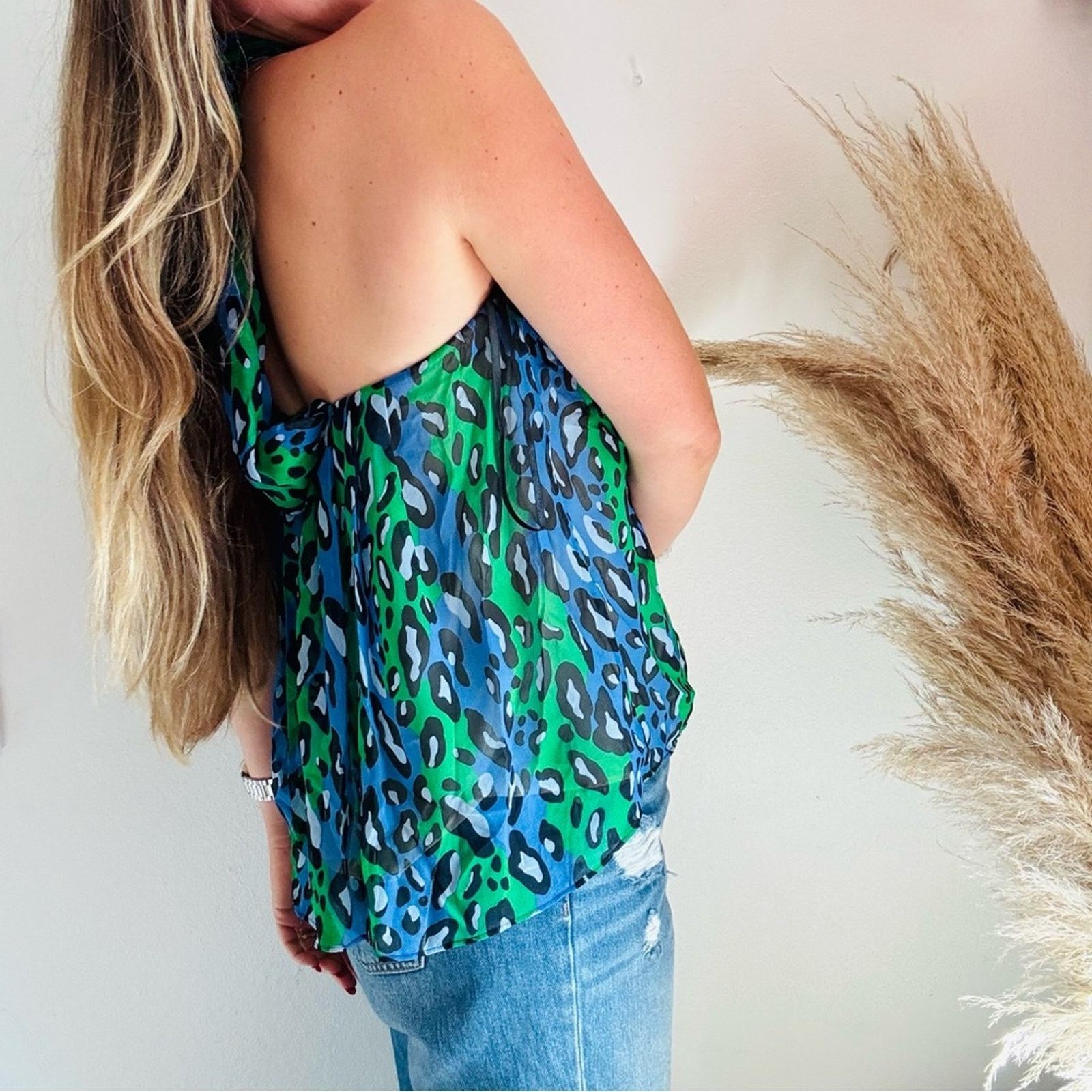 Vintage VINTAGE Blue Green Black Silk Halter Tie Tank Top Blouse Size M / US 6-8 / IT 42-44 - 4 Thumbnail