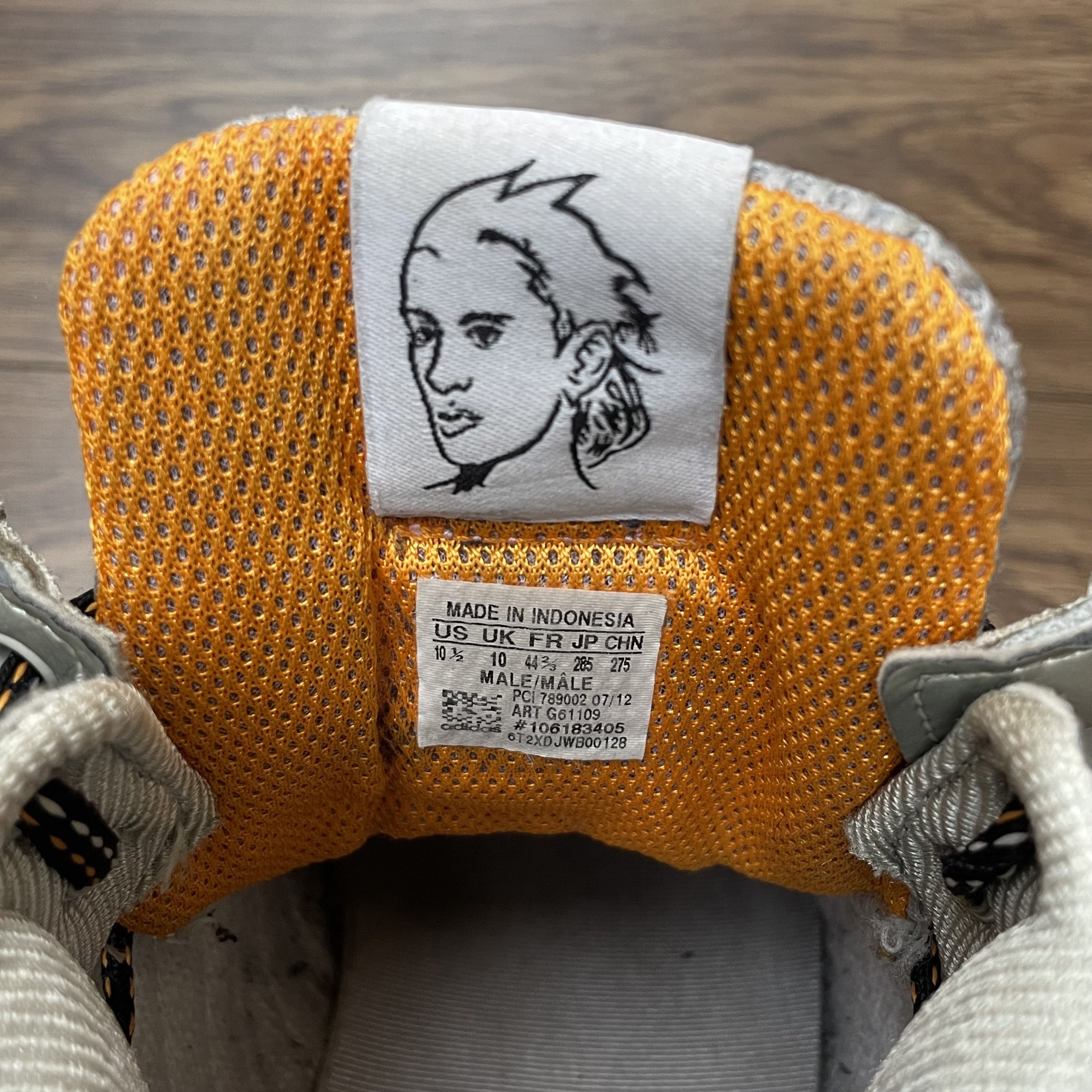 Adidas × Jeremy Scott Adidas x Jeremy Scott Wings 2.0 'Metallic Silver’ Size US 10.5 / EU 43-44 - 12 Thumbnail