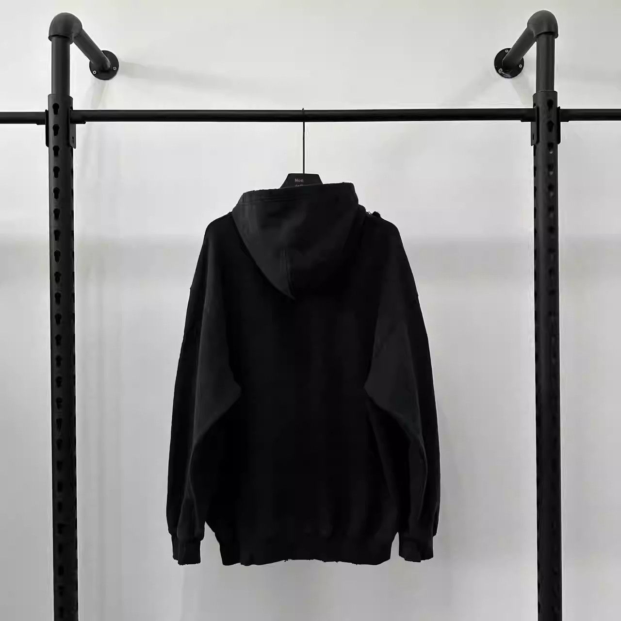 Balenciaga Balenciaga FW22 BB Pairs Icon Embroidered Logo Hoodie Size US S / EU 44-46 / 1 - 2 Thumbnail