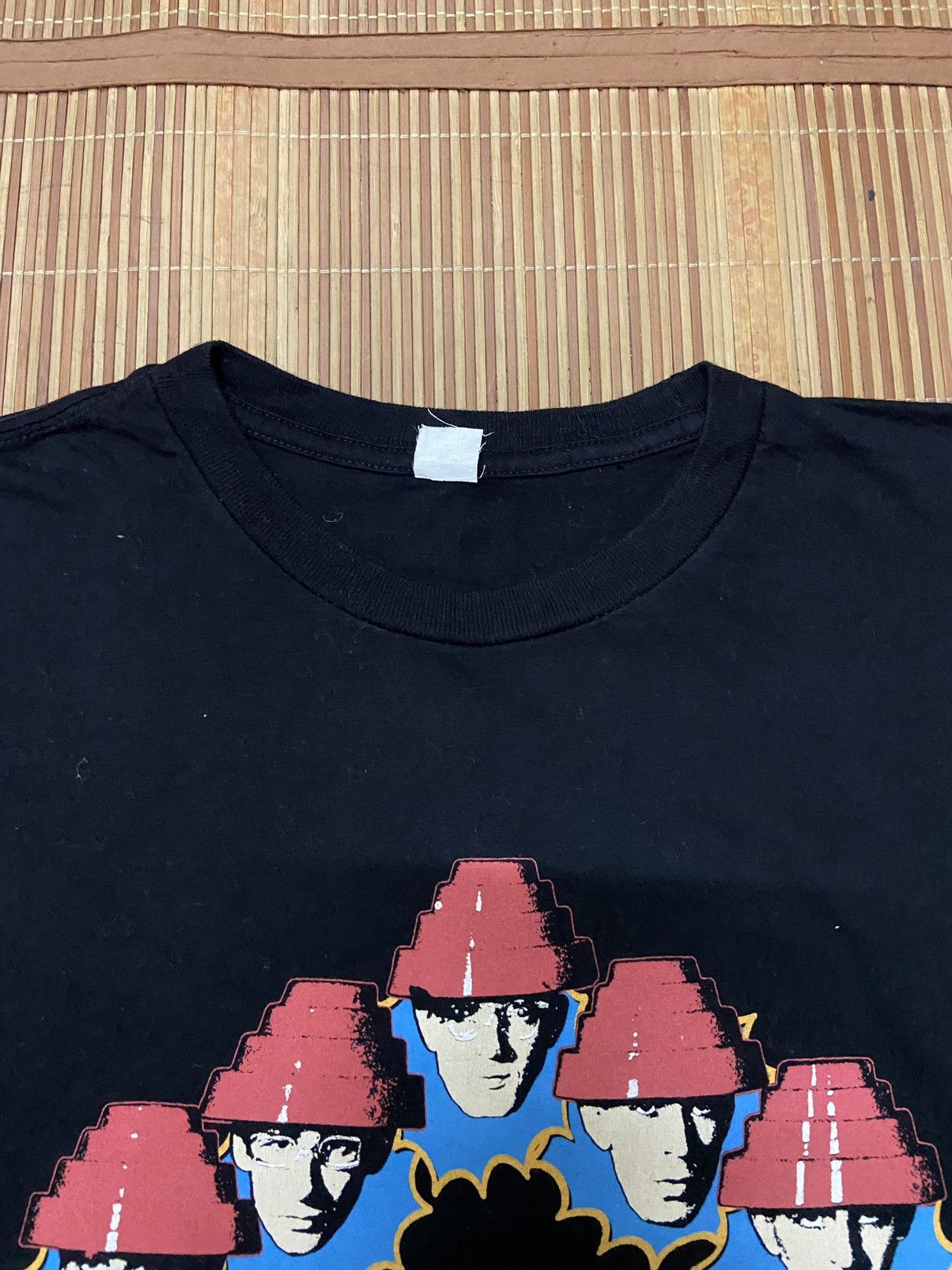 Band Tees DEVO BAND TEE Size US M / EU 48-50 / 2 - 8 Thumbnail