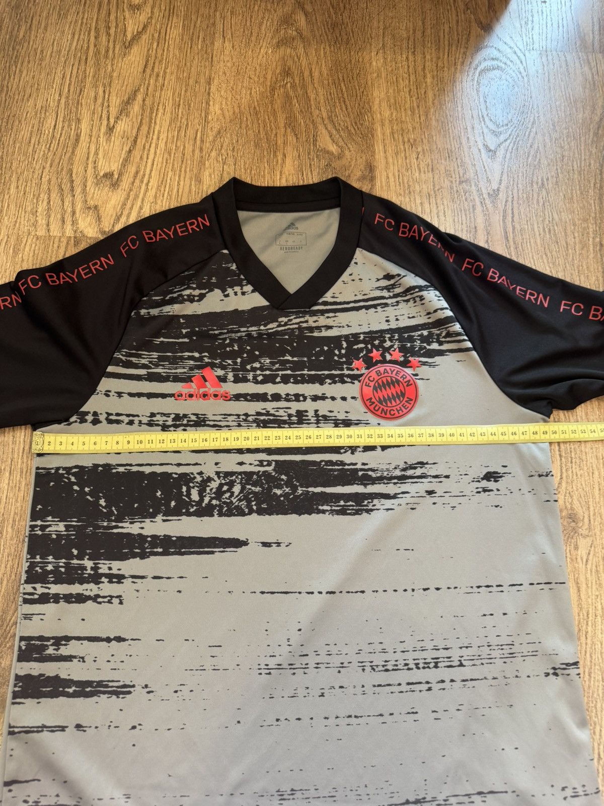 Adidas BAYERN MUNICH 2020/2021 ADIDAS FOOTBALL JERSEY FI6228 SIZE L Size US L / EU 52-54 / 3 - 3 Thumbnail