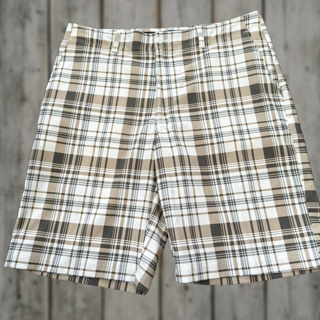 Hogan Ben Hogan Golf Shorts Mens 34 Khaki Plaid Performance Stretch 10” Inseam LOUD Size US 34 / EU 50 - 1 Thumbnail