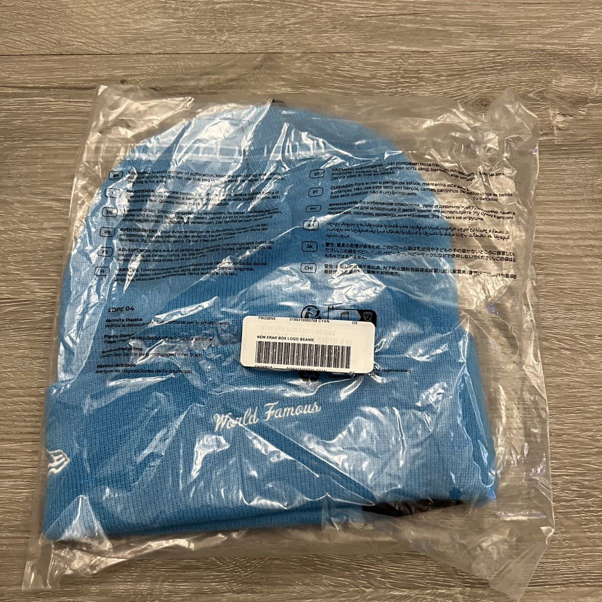 New Era × Supreme Supreme New Era Box Logo Beanie FW25 Cyan Size ONE SIZE - 13 Thumbnail