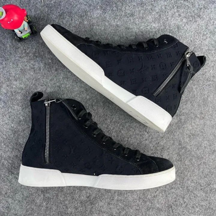 Other Louis Vuitton High-Top Lace-Up Sneakers -2508 Size US 7.5 / EU 40-41 - 4 Thumbnail