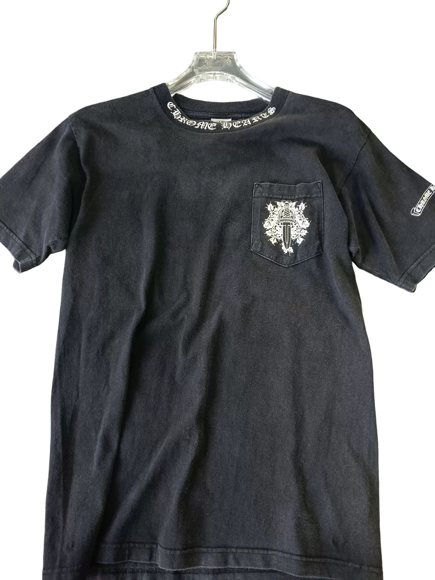 Chrome Hearts Chrome Hearts Scroll Logo Pocket T-Shirt M Size US M / EU 48-50 / 2 - 1 Thumbnail