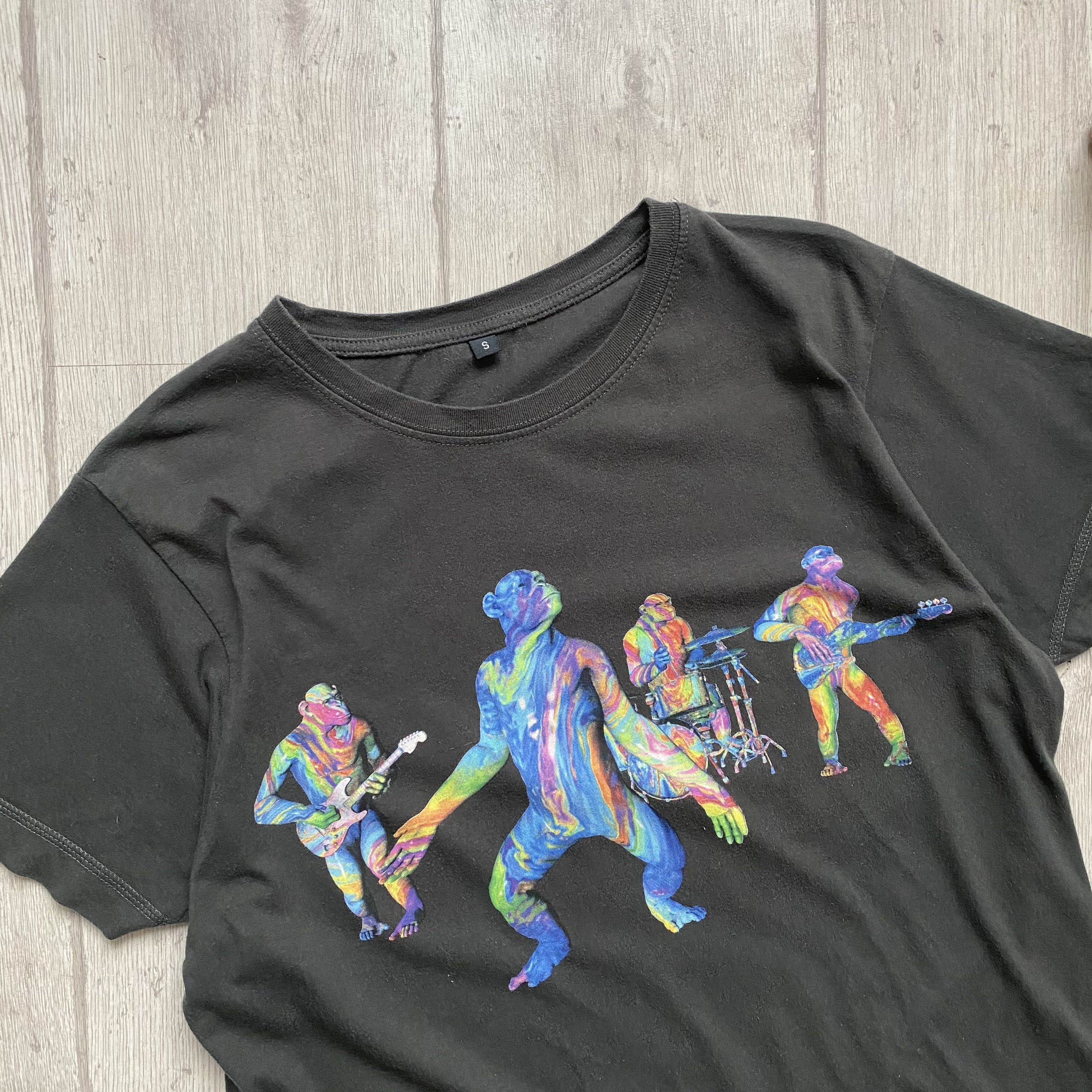 Band Tees COLDPLAY world tour 2016 tee A head full of dreams Size US S / EU 44-46 / 1 - 3 Thumbnail