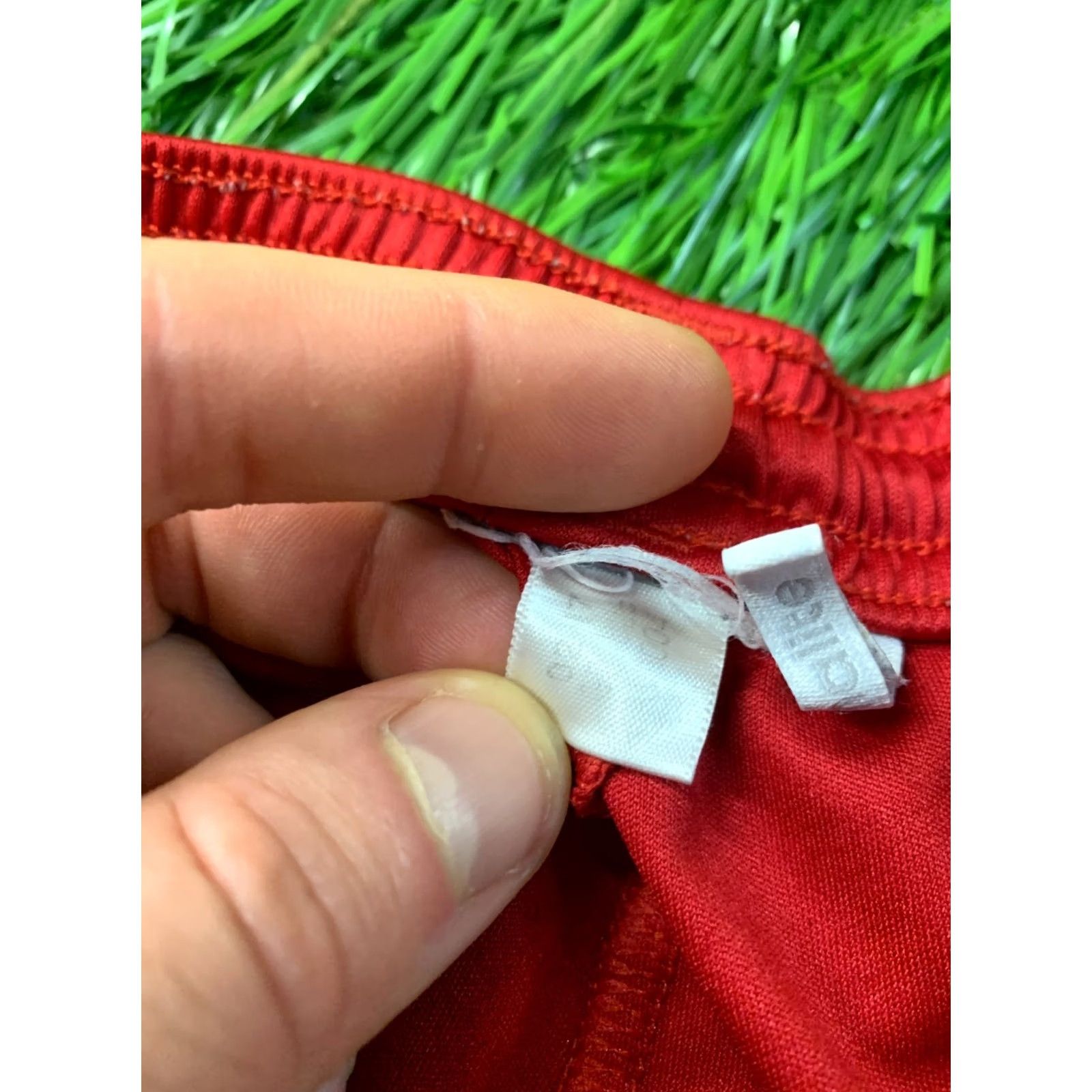 Adidas ADIDAS Nova PERFORMANCE CLIMA L Football Men Shorts L Red White Black 2017 – Nike? Size US 33 - 4 Thumbnail