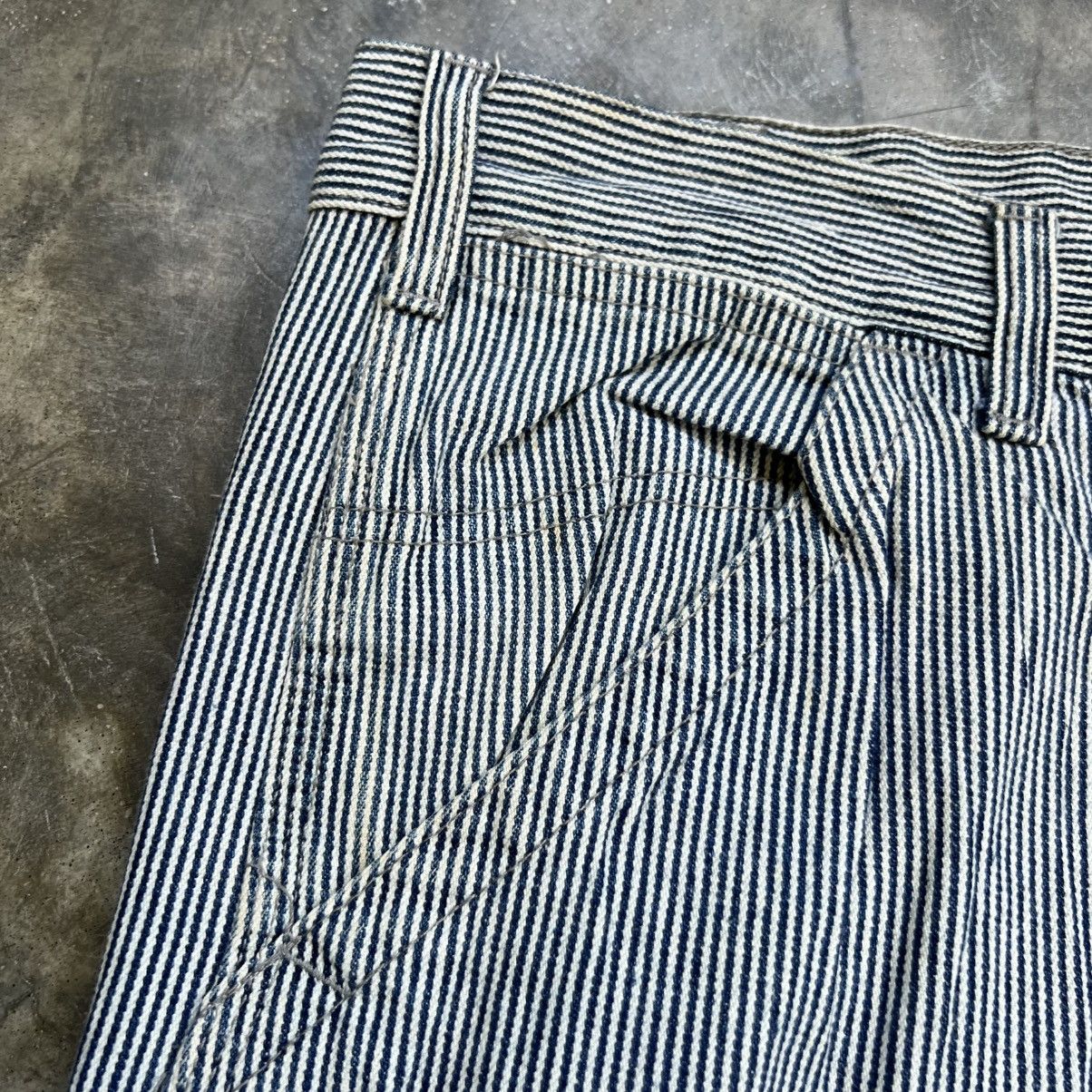 Japanese Brand Vintage Dog House Distressed Hickory Stripe Carpenter jeans Size US 32 / EU 48 - 6 Thumbnail