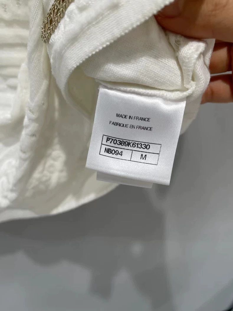 Chanel Chanel White Hollow Logo Short Sleeve Tee -2505 Size US M / EU 48-50 / 2 - 7 Thumbnail