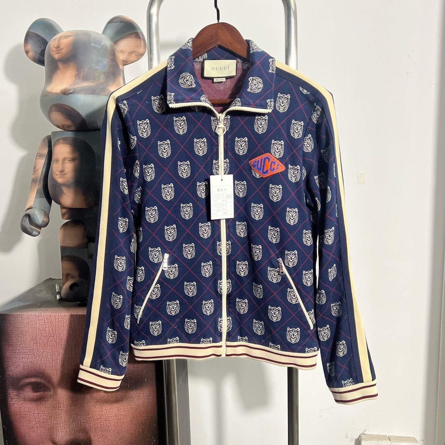 Gucci Gucci Tiger Jacket S Women Size S / US 4 / IT 40 - 1 Thumbnail