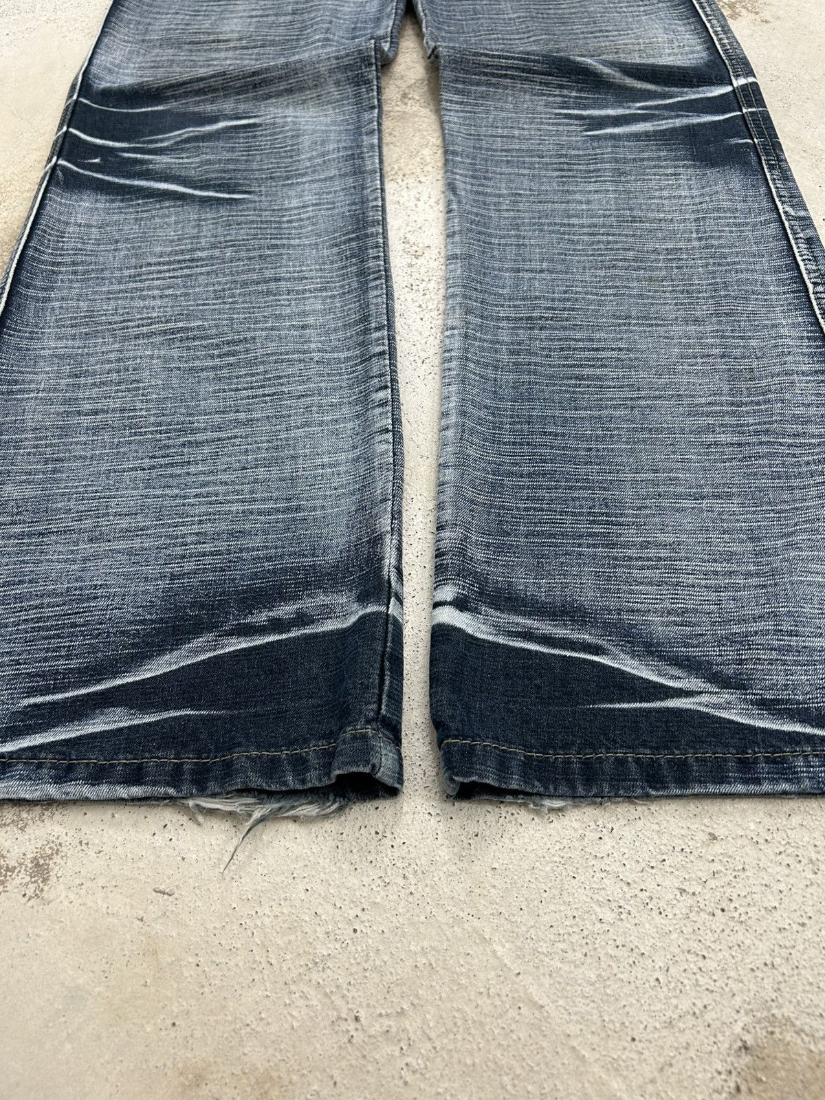 Hysteric Glamour Flare Jeans Painted Washed Heavy Whisker Size 27" / US 4 / IT 40 - 4 Thumbnail