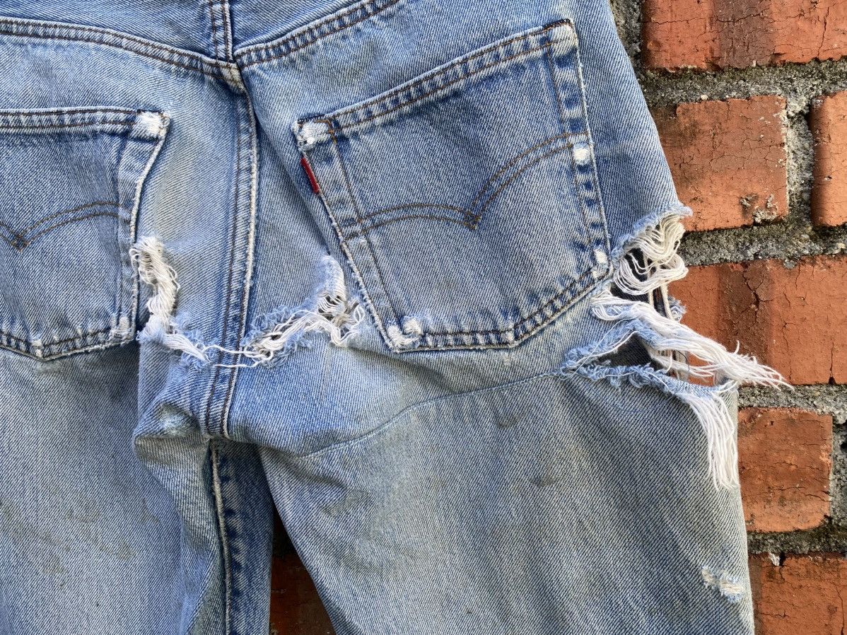Levi's Vintage Clothing W28x30 Vintage levi's 501 redline ripped distressed USA Size US 28 / EU 44 - 8 Thumbnail