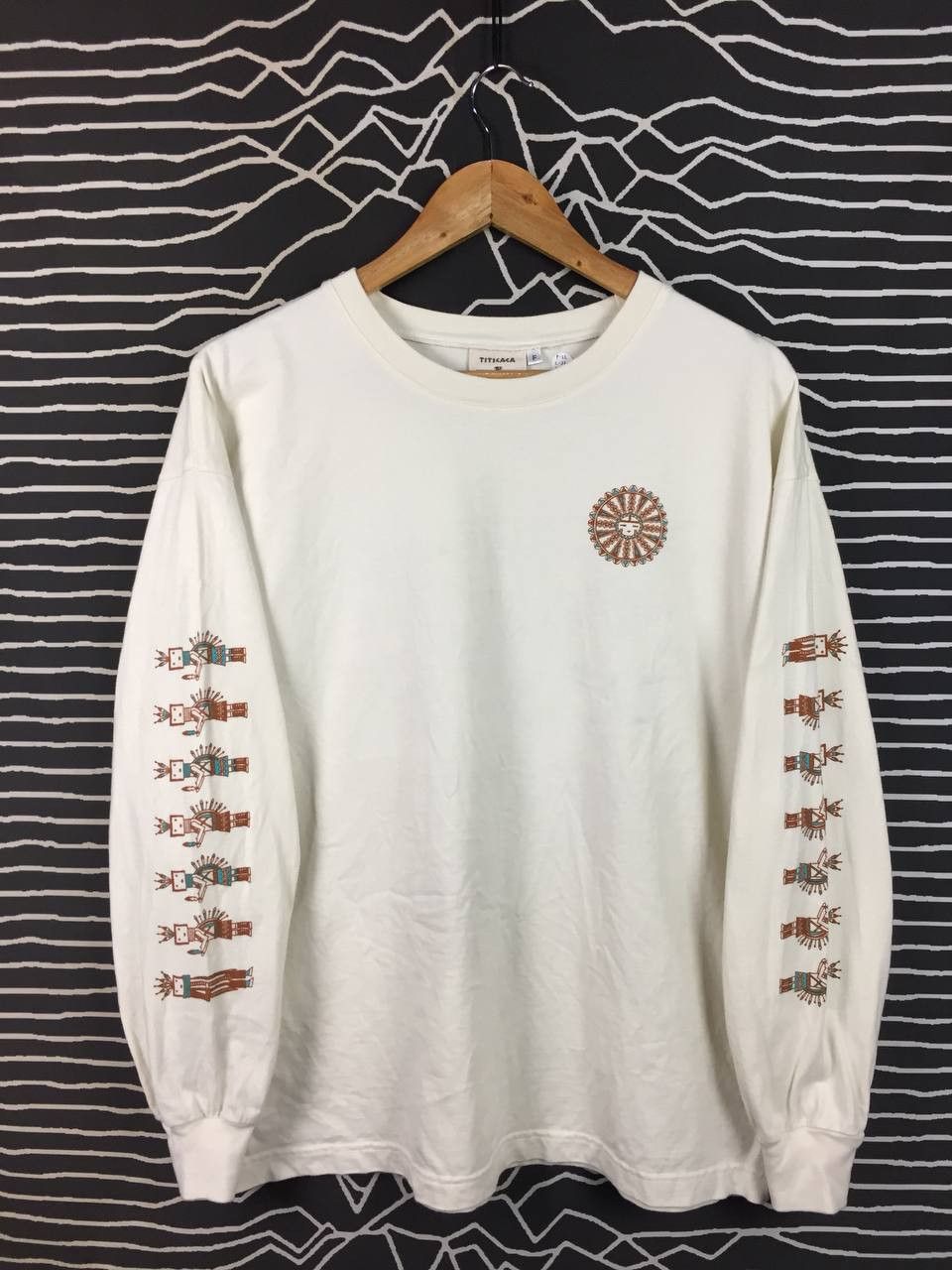 Japanese Brand TITICACA Japan Long Sleeve Graphic Tee Tribal Print Sleeves Size US L / EU 52-54 / 3 - 1 Thumbnail