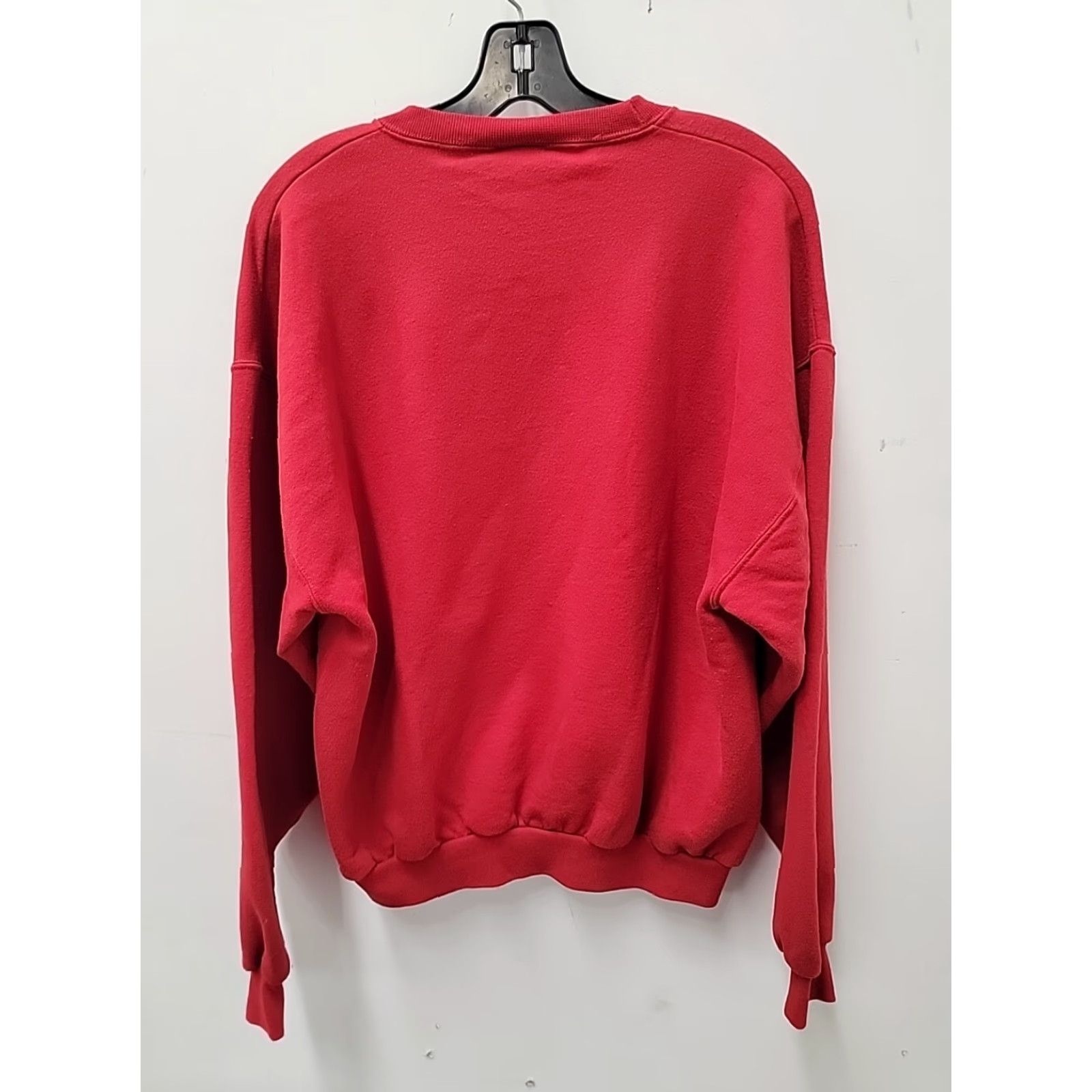 Disney VINTAGE Disney Very Merry Christmas Party 2006 Sweatshirt Mens Red Long Sleeve Size L Size US L / EU 52-54 / 3 - 3 Thumbnail
