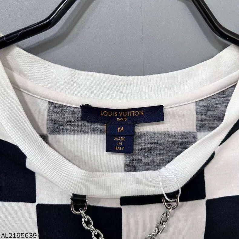 Louis Vuitton Louis Vuitton Deconstructing LOGO black and white checkerb Size US M / EU 48-50 / 2 - 6 Thumbnail
