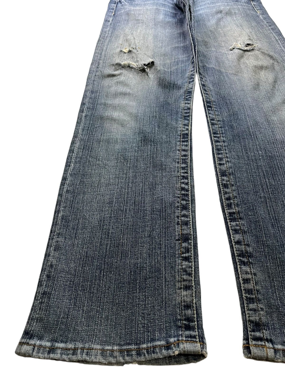 Japanese Brand Vintage Japanese Brand Buckle Back Distressed Loose Jeans Size US 34 / EU 50 - 6 Thumbnail