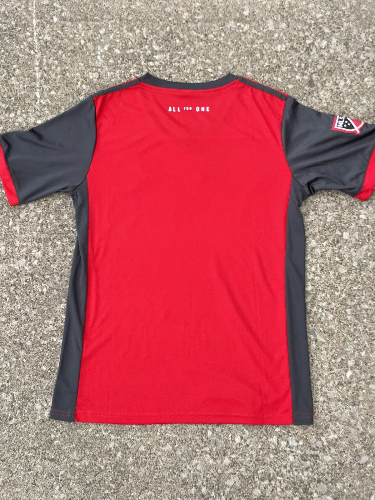 Other Toronto FC BMO soccer jersey Size US S / EU 44-46 / 1 - 4 Thumbnail