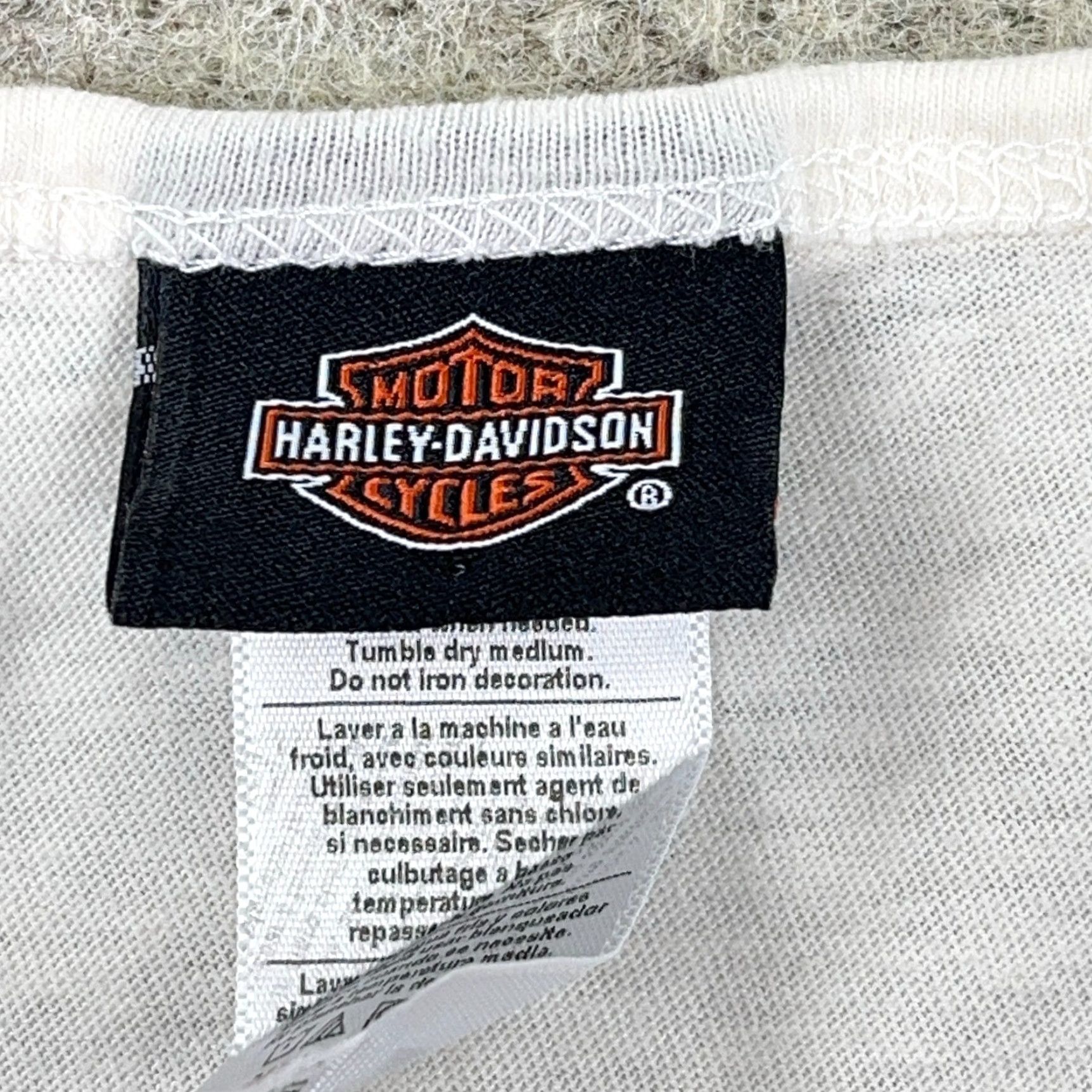 Harley Davidson Harley-Davidson Shirt Women Medium White Graphic Print Logo All Over Wings Womens Size M / US 6-8 / IT 42-44 - 7 Thumbnail
