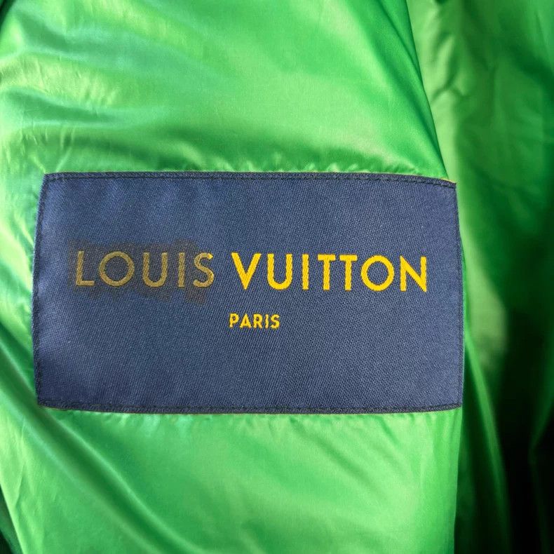 Louis Vuitton Louis Vuitton SS23 Solid Logo Flower Quilted Bomber Jacket Size US L / EU 52-54 / 3 - 4 Thumbnail