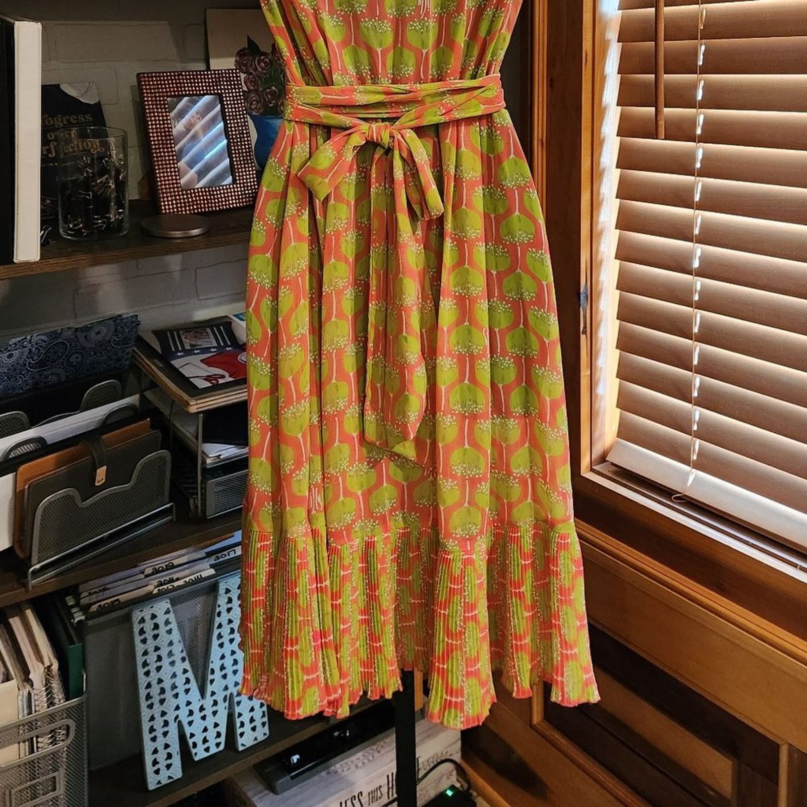 Lilly Pulitzer Lilly Pulitzer "Driscoll" Chiffon Wrap Dress - Worn Once Size M / US 6-8 / IT 42-44 - 4 Thumbnail