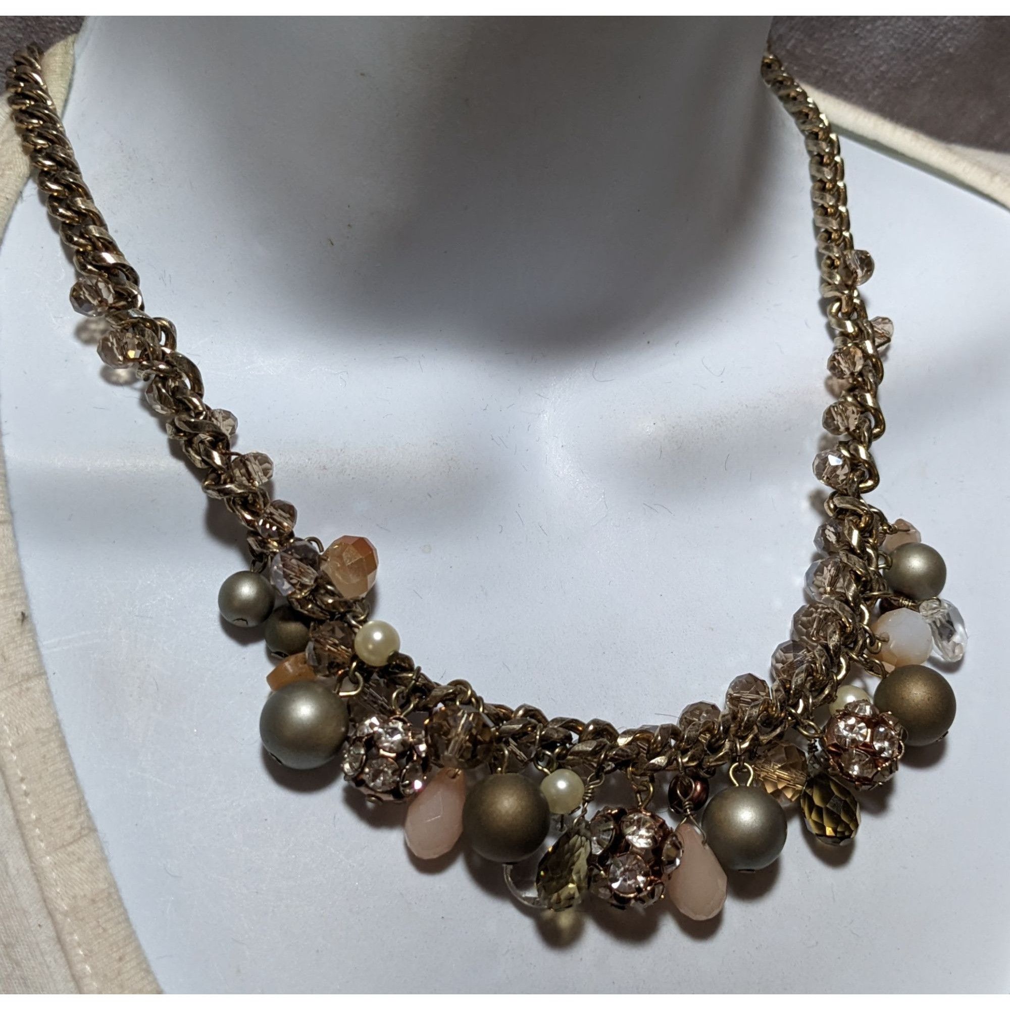 Loft Glam Ann Taylor Loft Gold Beaded Fringe Necklace Size ONE SIZE - 6 Thumbnail