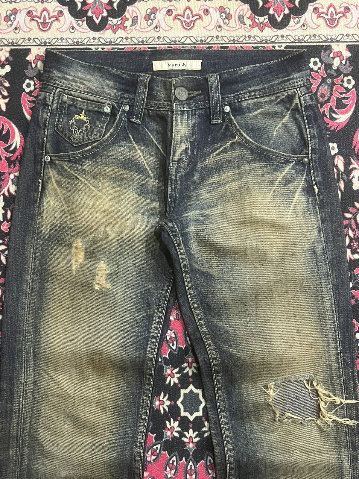 Undercover Varosh Blowout Distressed Mud Whisker Washed Zipper Leg Jean Size US 29 - 6 Thumbnail